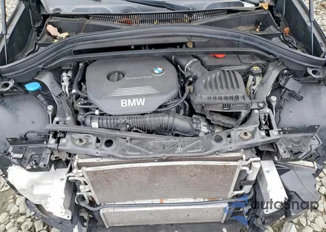 2018 BMW X1 xDrive28I из США, поврежденный, VIN WBXHT3C33J5K21181